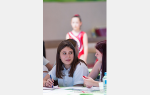 Merci à Elise, juge experte à la poutre ! 