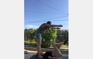 Le G de Gwladys et Charlyne!